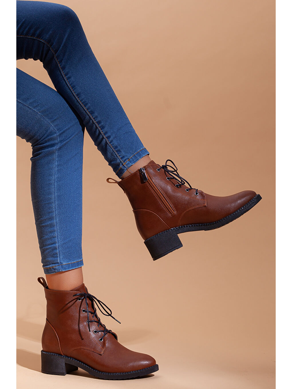 Kahverengi D502 Günlük Topuklu Kadın Bot-3