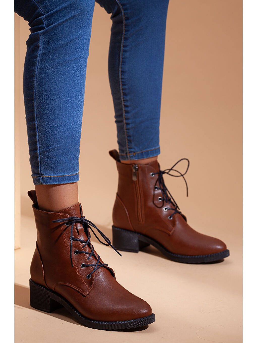 Kahverengi D502 Günlük Topuklu Kadın Bot-5