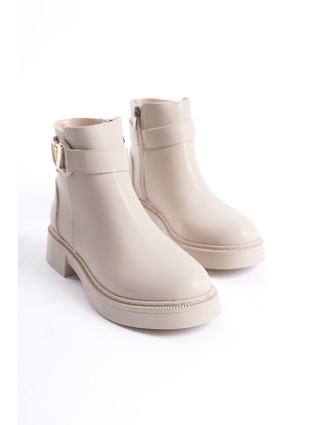 Bej D802 Kadın Yanı Tokalı Ortopedik Soğuk Geçirmez Bot