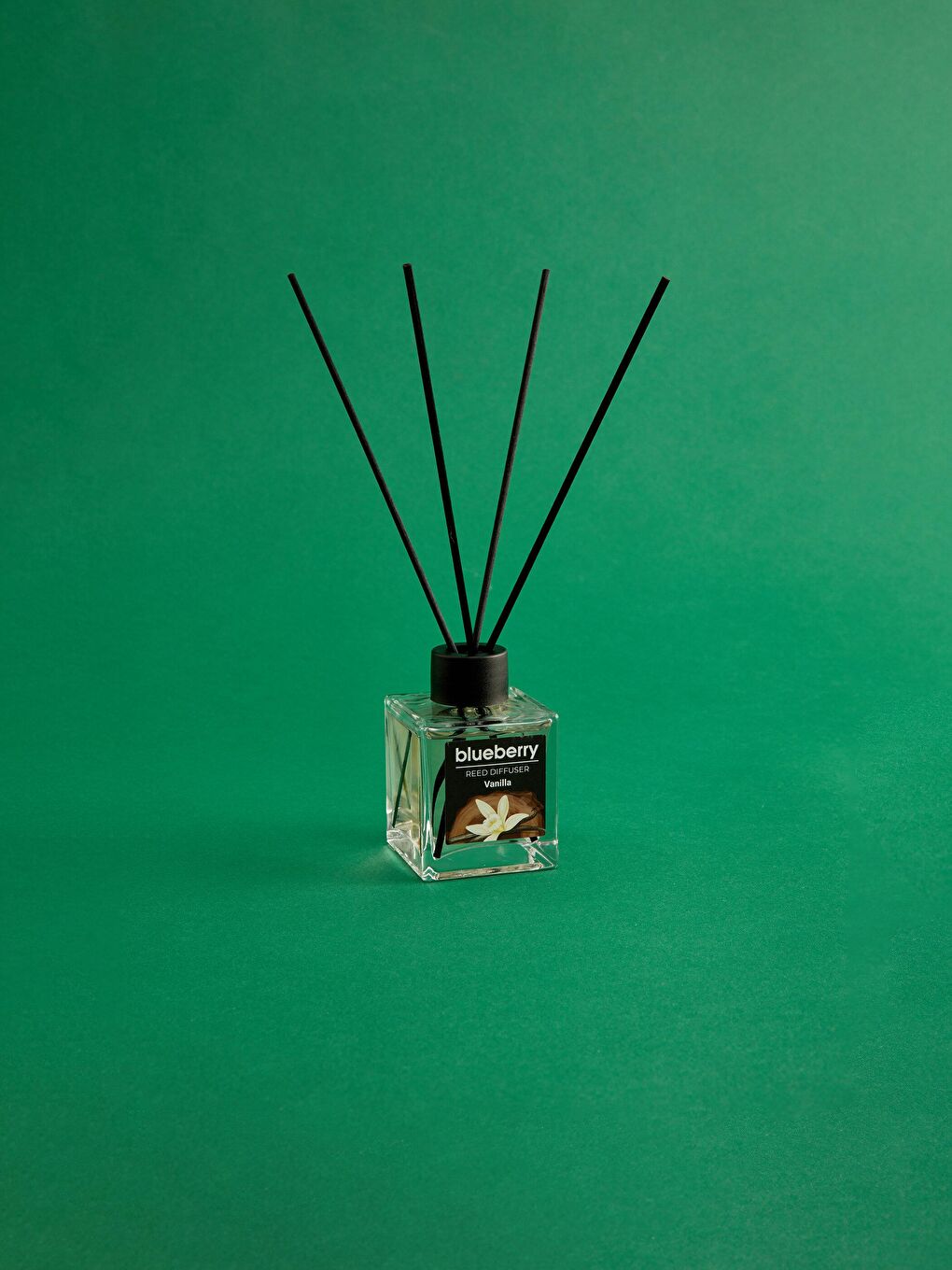 Siyah Vanilya Kokulu Çubuklu Oda Kokusu 100 Ml-1