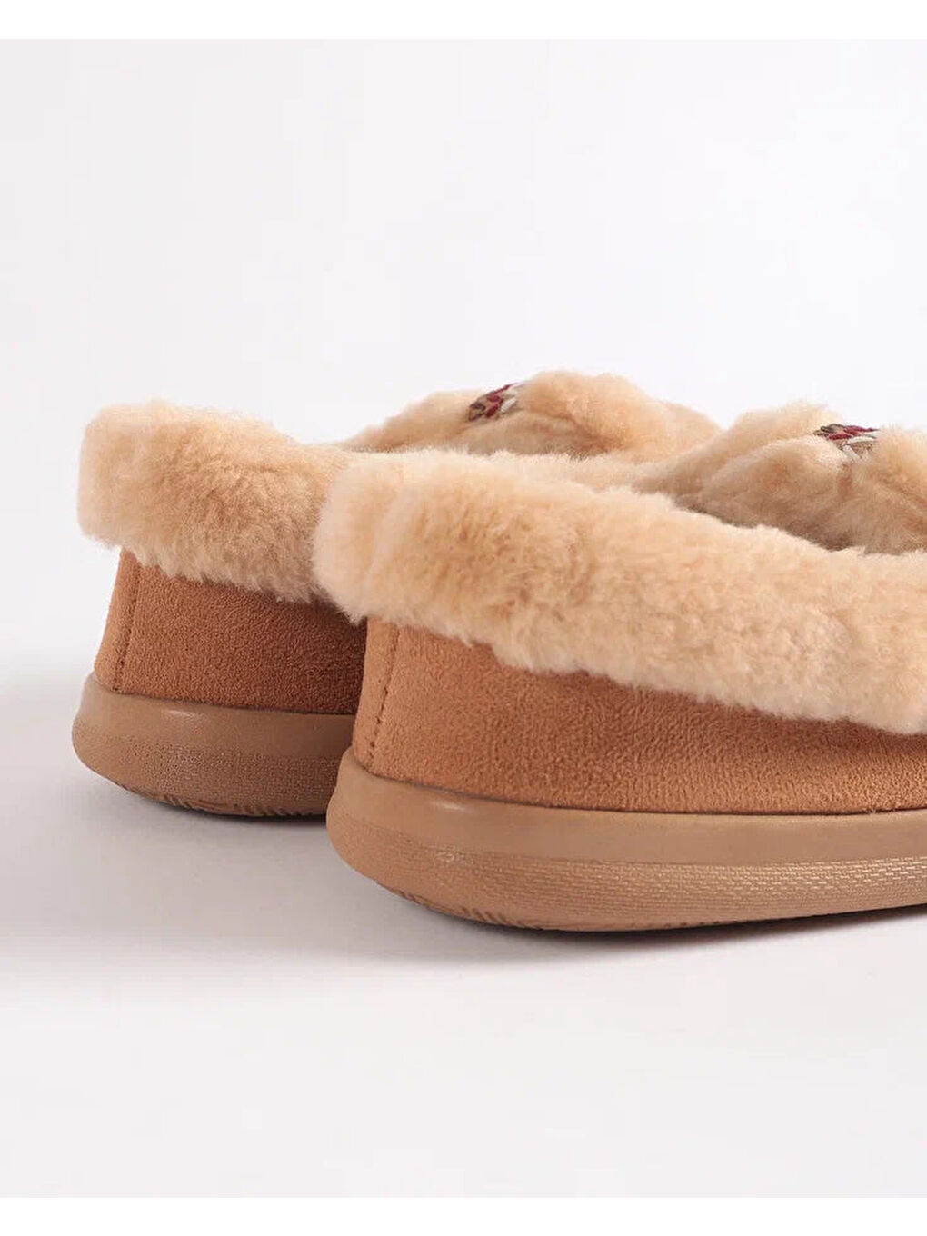 Kahverengi Kadın Biye Detaylı Ev İçi Ayakkabı - WINTERA-2