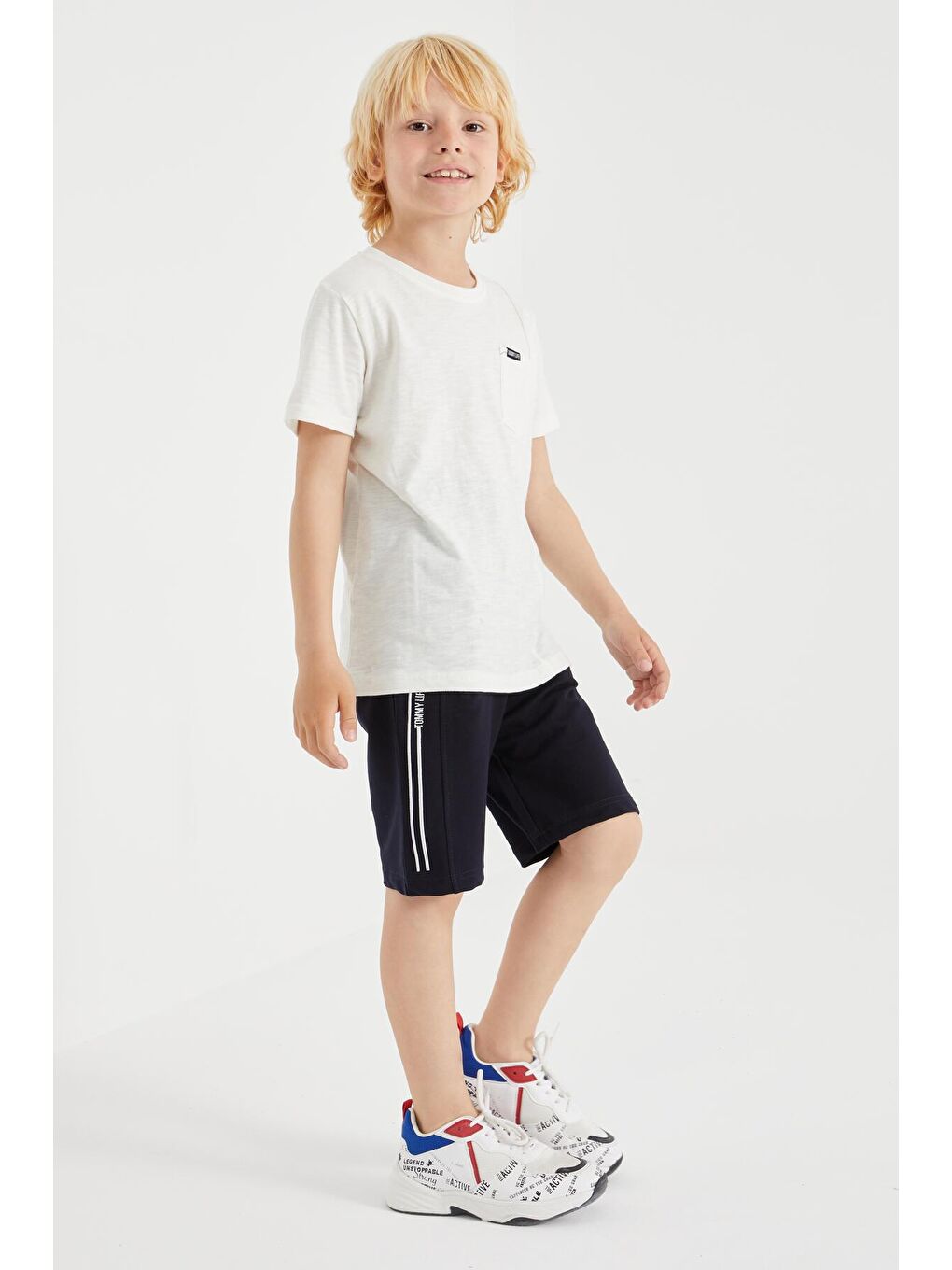 Lacivert Fermuar Cepli Bağcıklı Standart Kalıp Erkek Çocuk Şort  - 10885-2