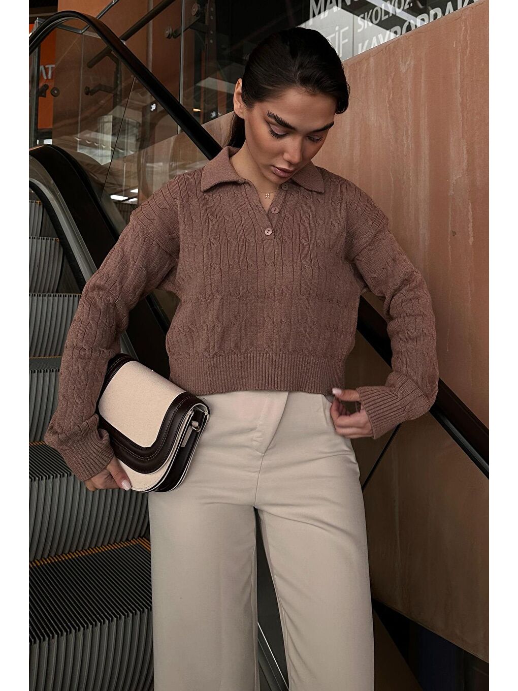 Bej Vizon Saç Örgülü Polo Yaka Kadın Kazak Mg2310-5