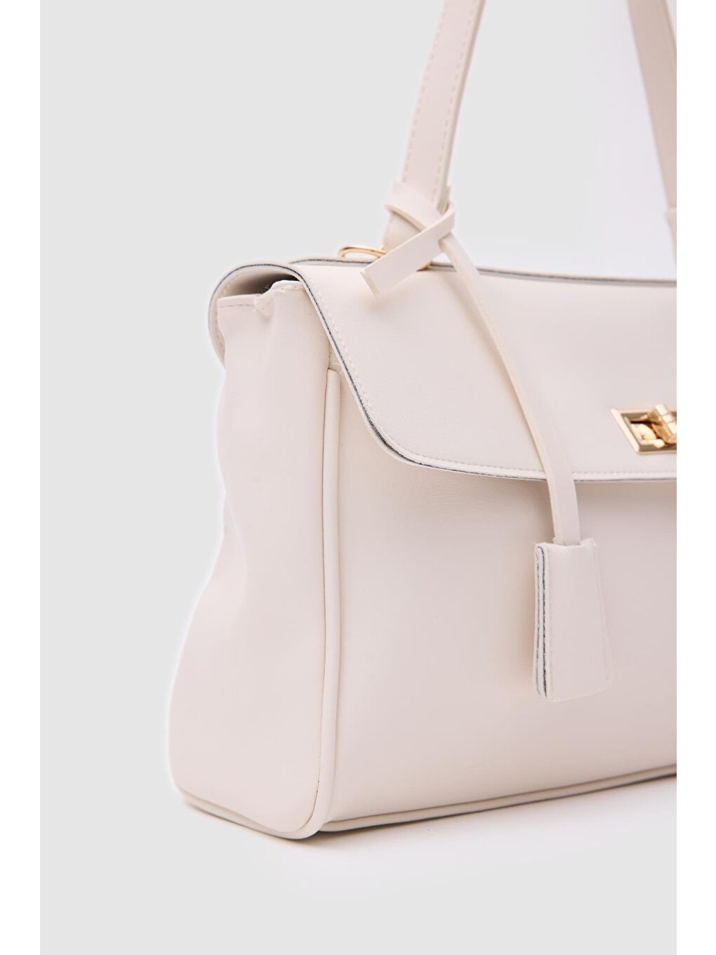 Ekru Amara Kilitli Klasik Omuz Çantası Krem-6