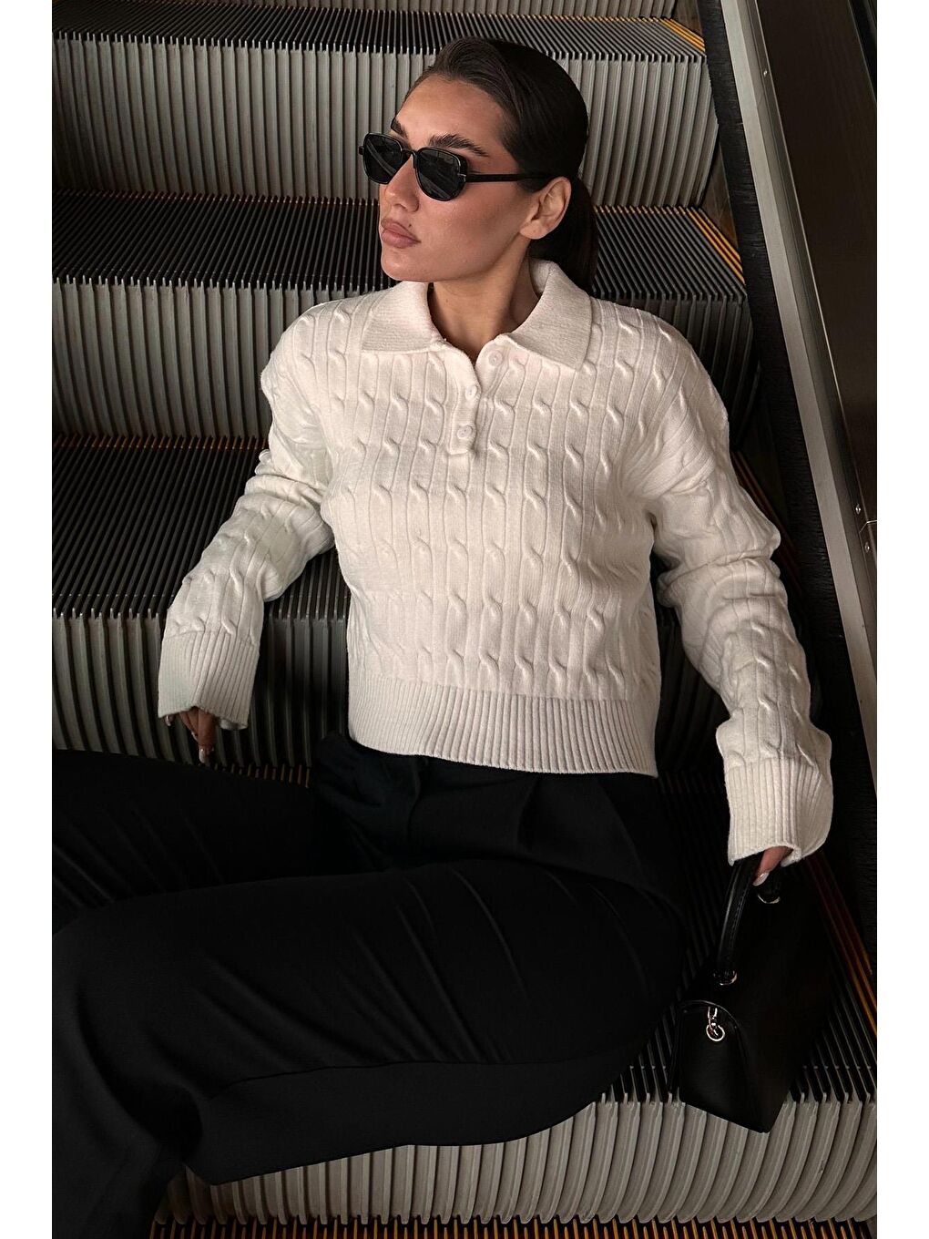 Ekru Saç Örgülü Polo Yaka Kadın Kazak Mg2310-5