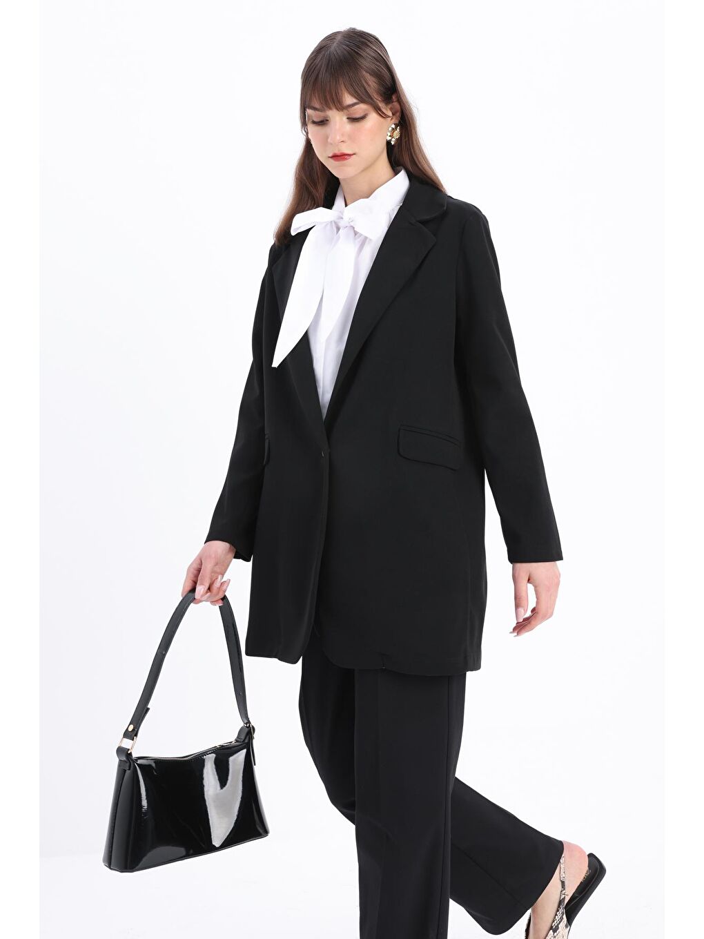 Siyah Tek Düğmeli Blazer Ceket