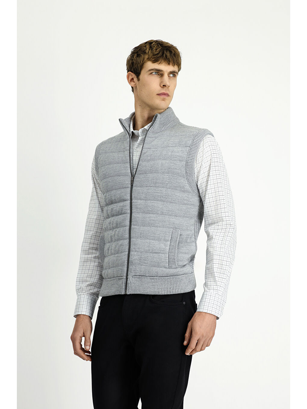 Gri Desenli Fermuarlı Triko Yelek-3