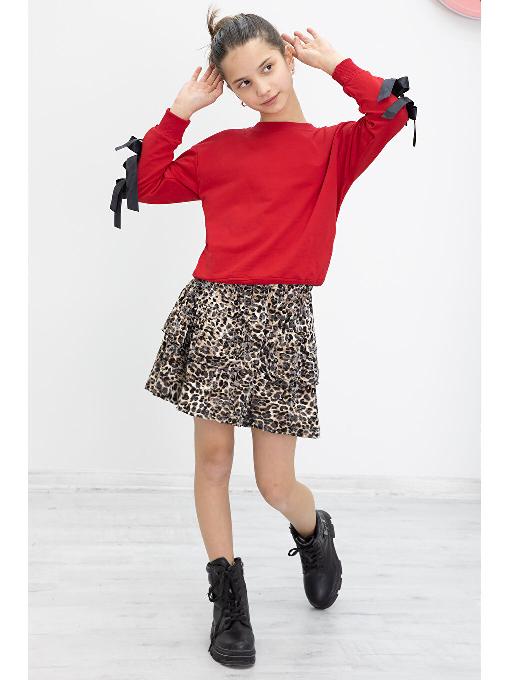 Kırmızı Kolları Fiyonk Detaylı Badili Leopar Etekli Kız Çocuk Takım 20188-1