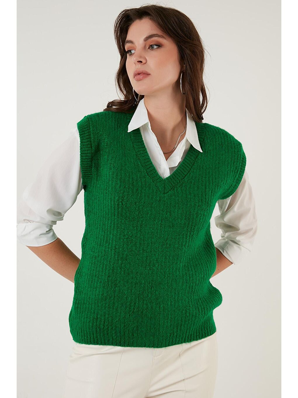 Yeşil V Yaka Örme Triko Süveter 4616105-2