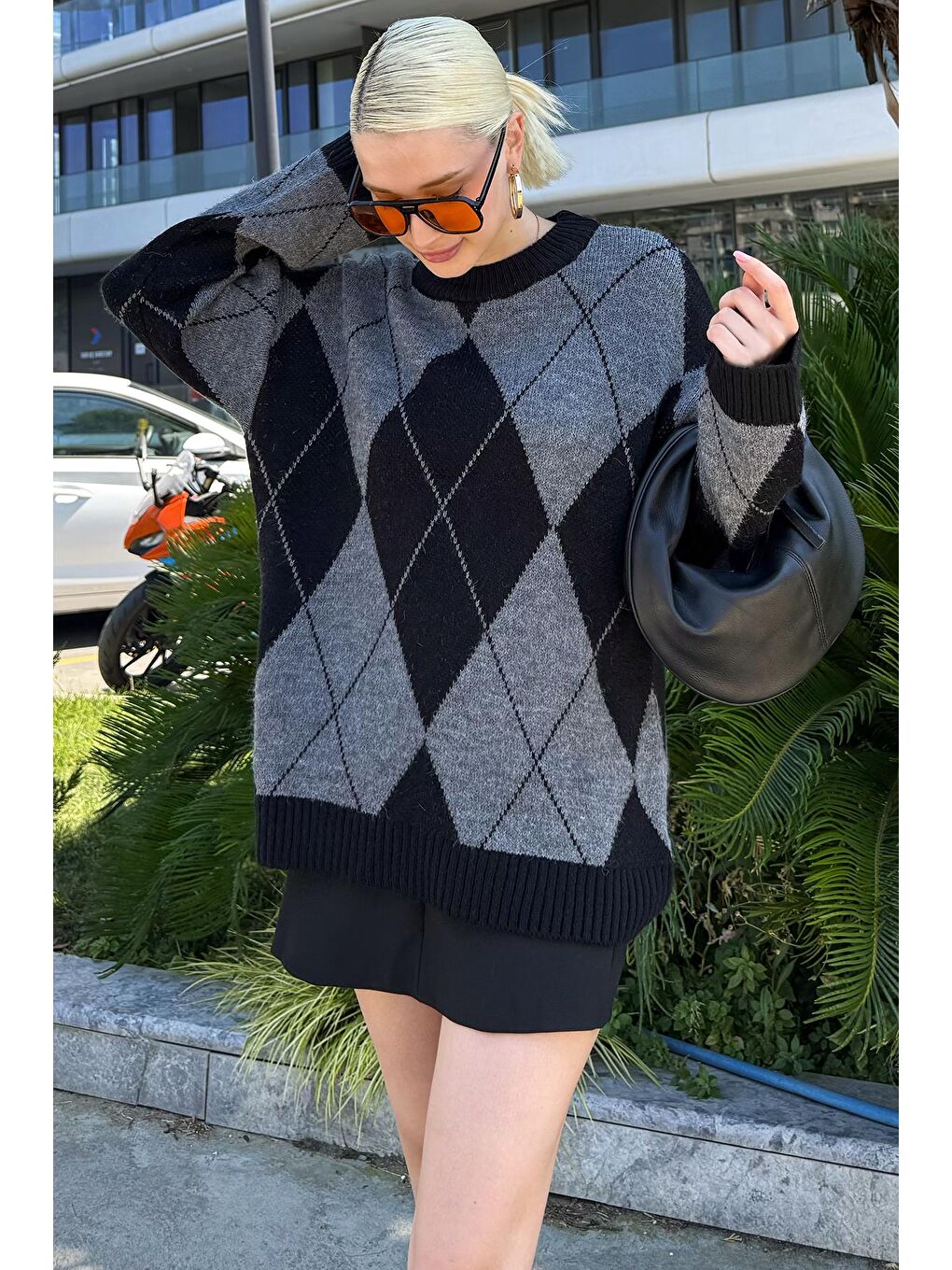 Siyah Baklava Desen Kadın Triko Kazak Mg2190