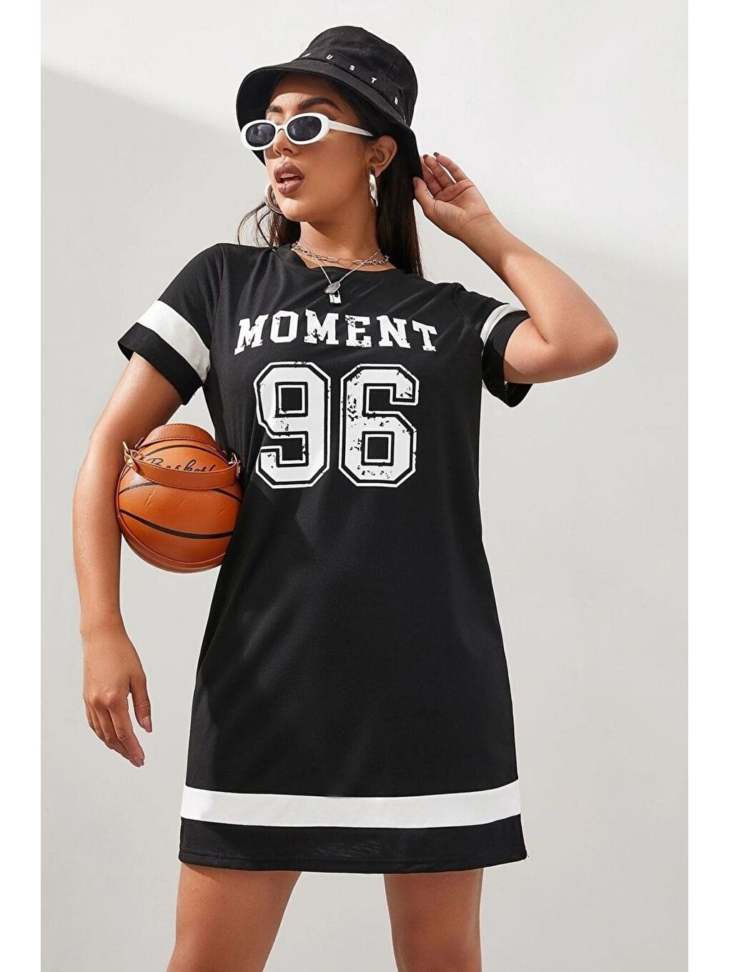 Kadın Siyah Moment 96 Baskılı Tişört Elbise