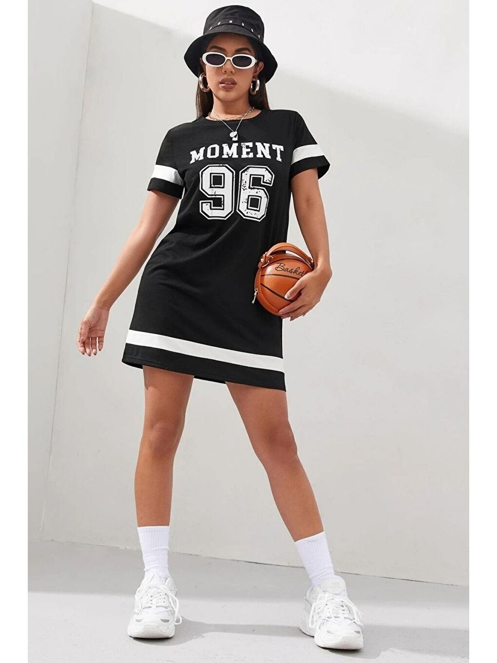 Kadın Siyah Moment 96 Baskılı Tişört Elbise-4