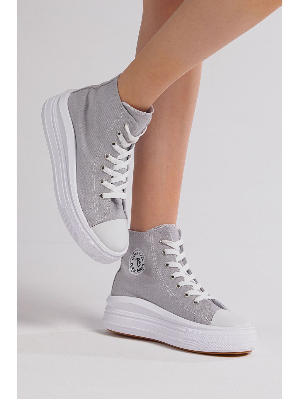 Kadın Gri Rahat Kalıp Kalın Tabanlı Uzun Spor Ayakkabı-4