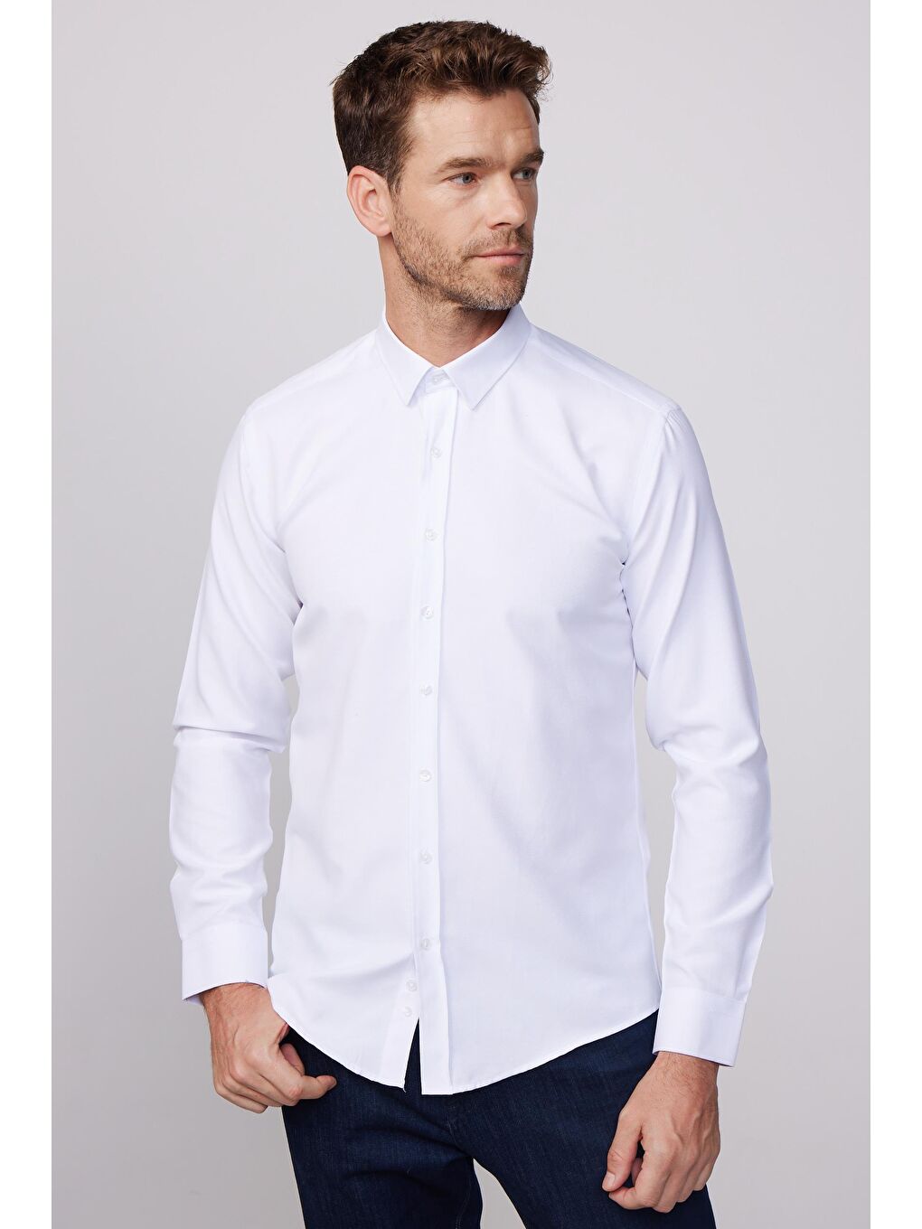 Modern Slim Fit Pamuklu Kolay Ütü Armürlü Beyaz Erkek Gömlek-1