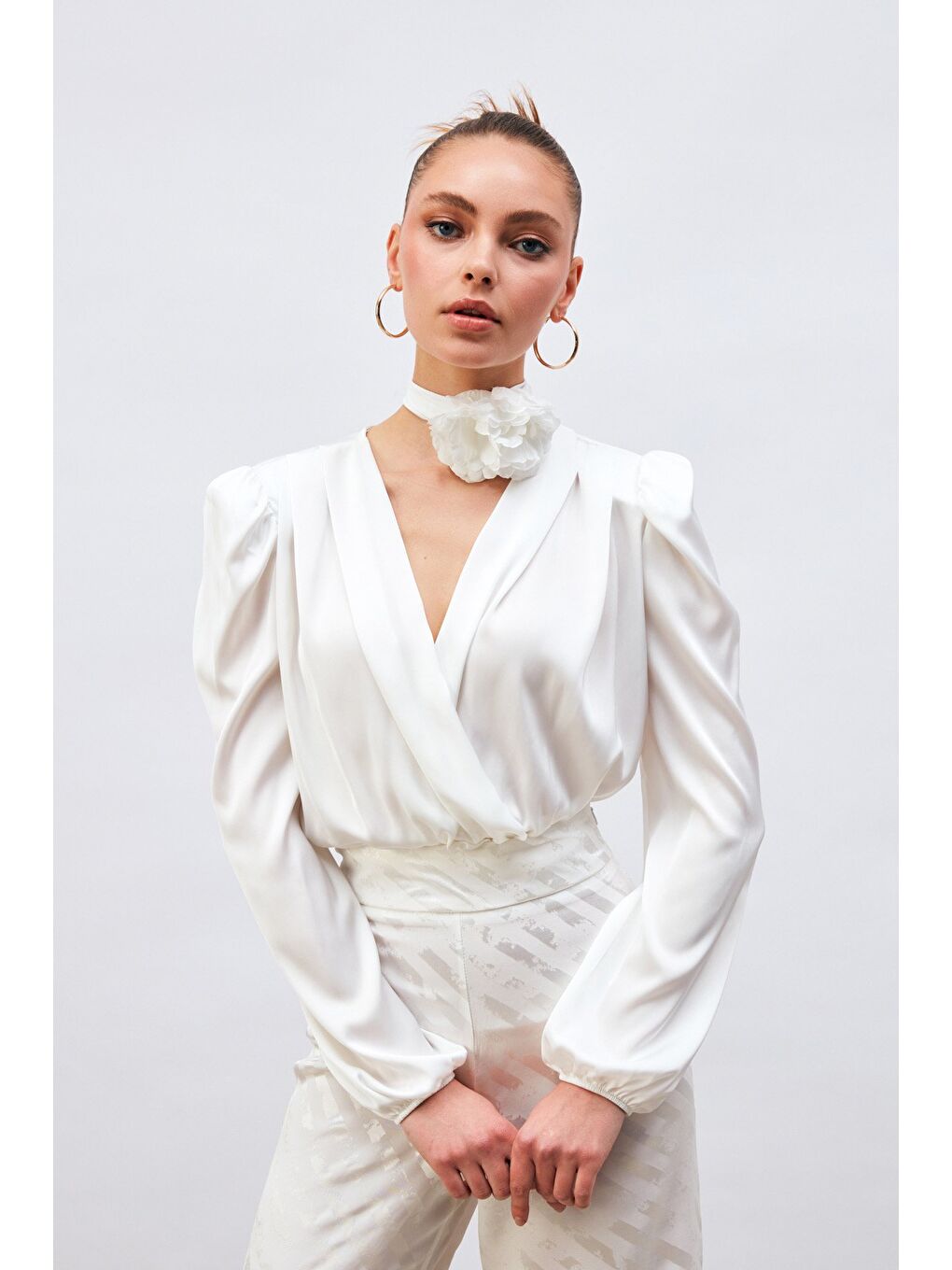 Kruvaze Saten Bodysuit Bluz - Ekru-4