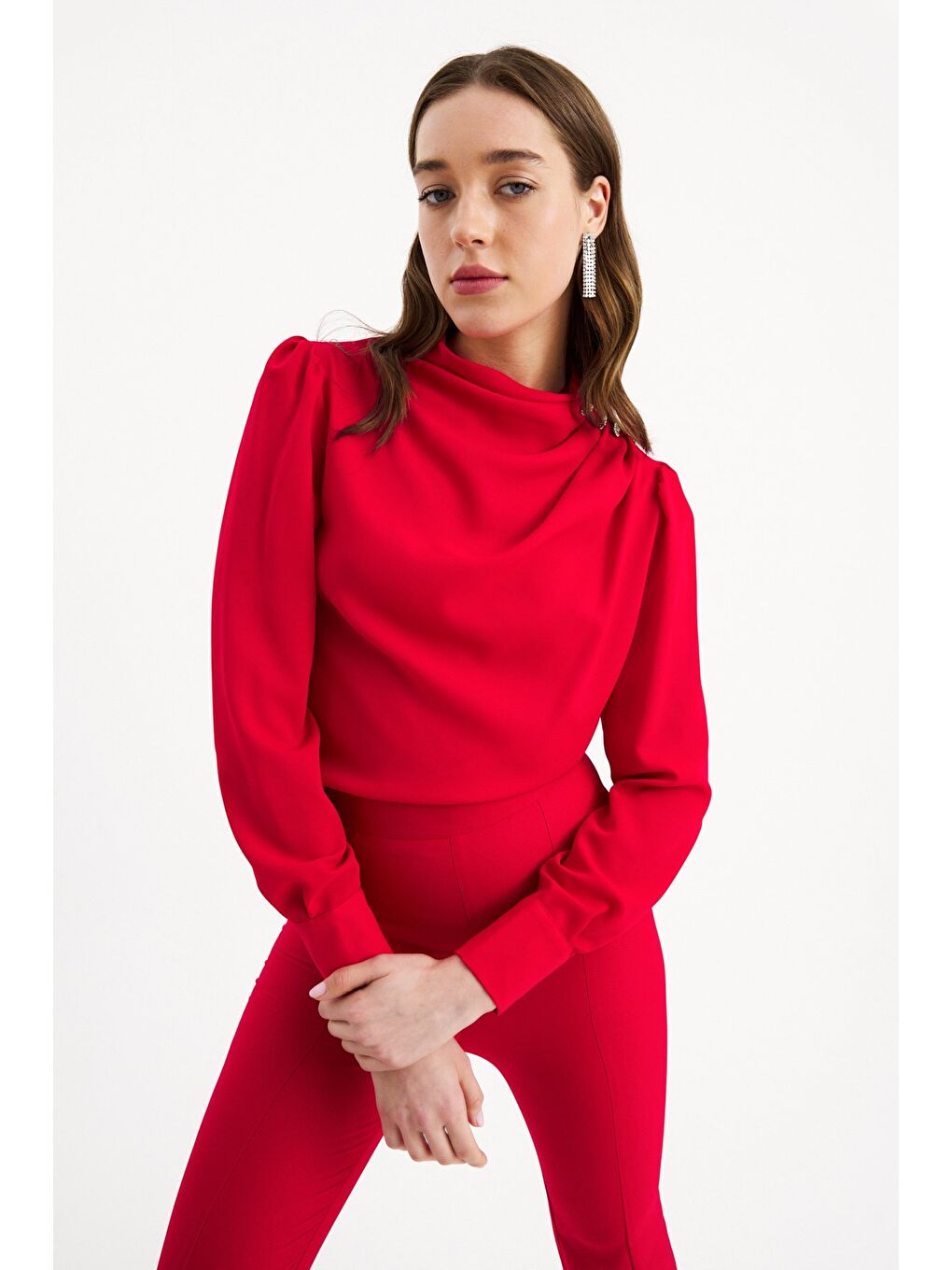 Düğmeleri Taş Detaylı Bluz - Kırmızı-5