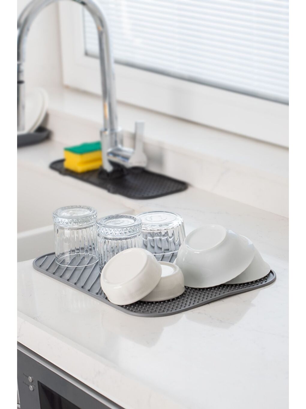 GP-148 Kaydırmaz Silikon Bulaşık Kurutma Matı Gri- Bulaşıklık Tencere Altlığı 36x28 cm