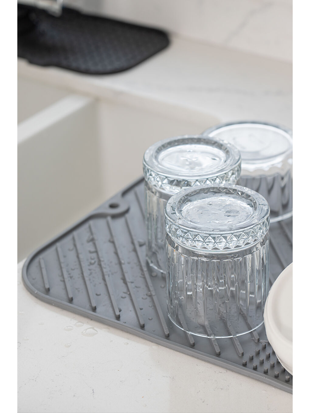 GP-148 Kaydırmaz Silikon Bulaşık Kurutma Matı Gri- Bulaşıklık Tencere Altlığı 36x28 cm-1