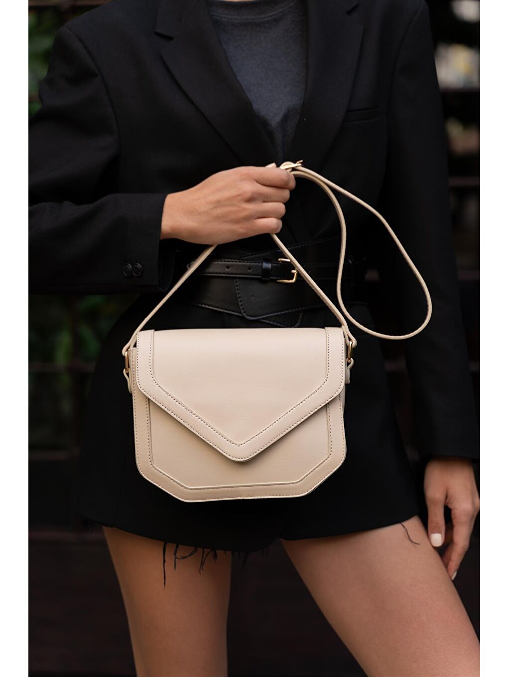 Ekru Milo Geometrik Kapaklı Kadın Çanta - Krem-1
