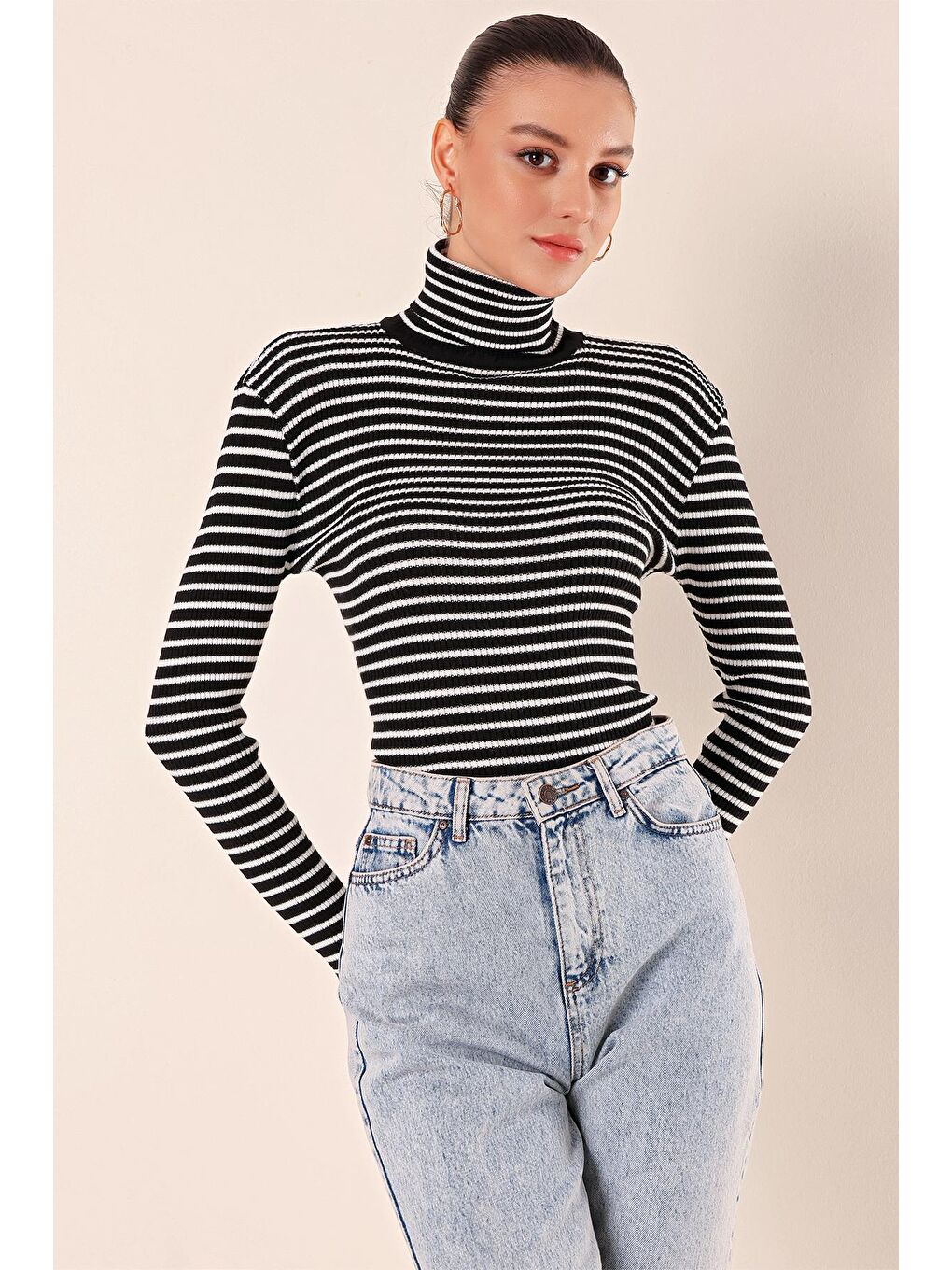 15829 Çizgili Triko Kazak - Siyah-4