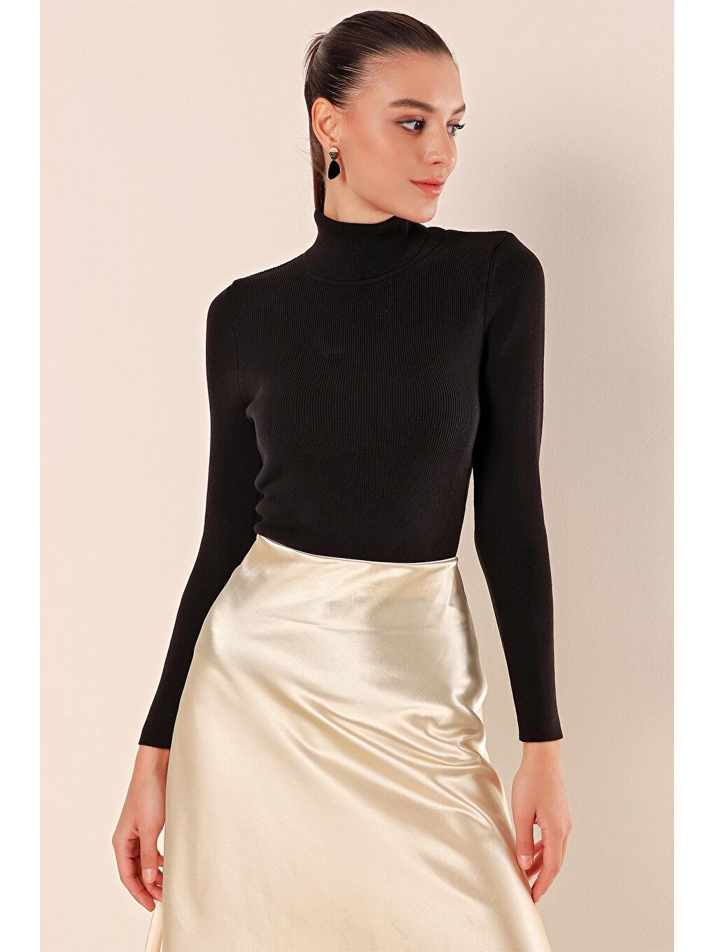 15825 Boğazlı Triko Kazak - Siyah-2