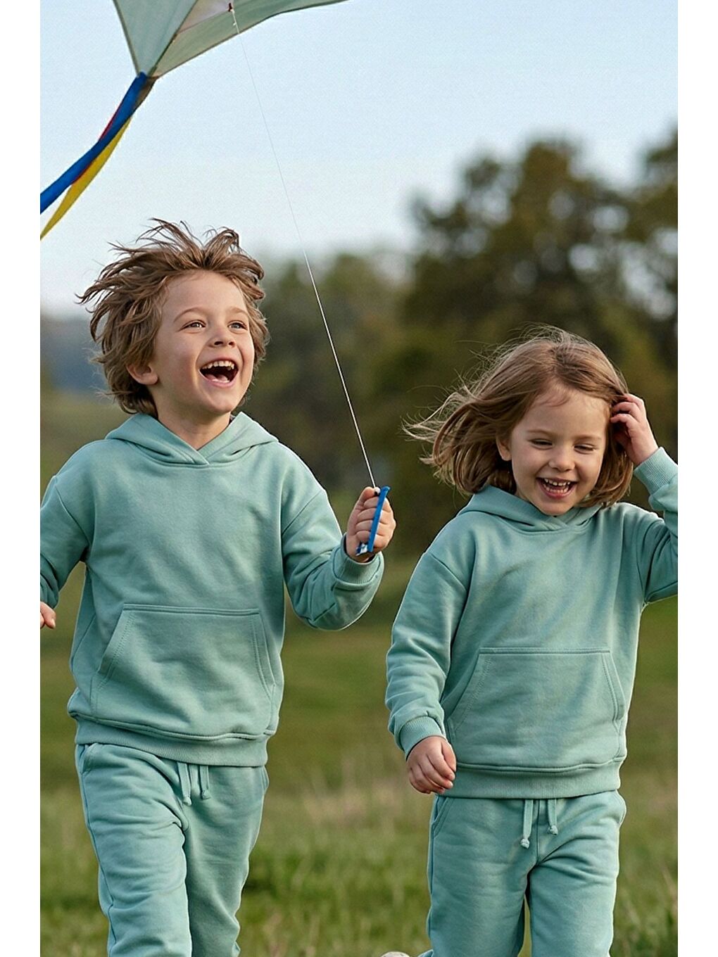 Turkuaz Basic Kapüşonlu Şardonlu Kanguru Cep Detaylı Çocuk Sweatshirt 3-12 Yaş-1