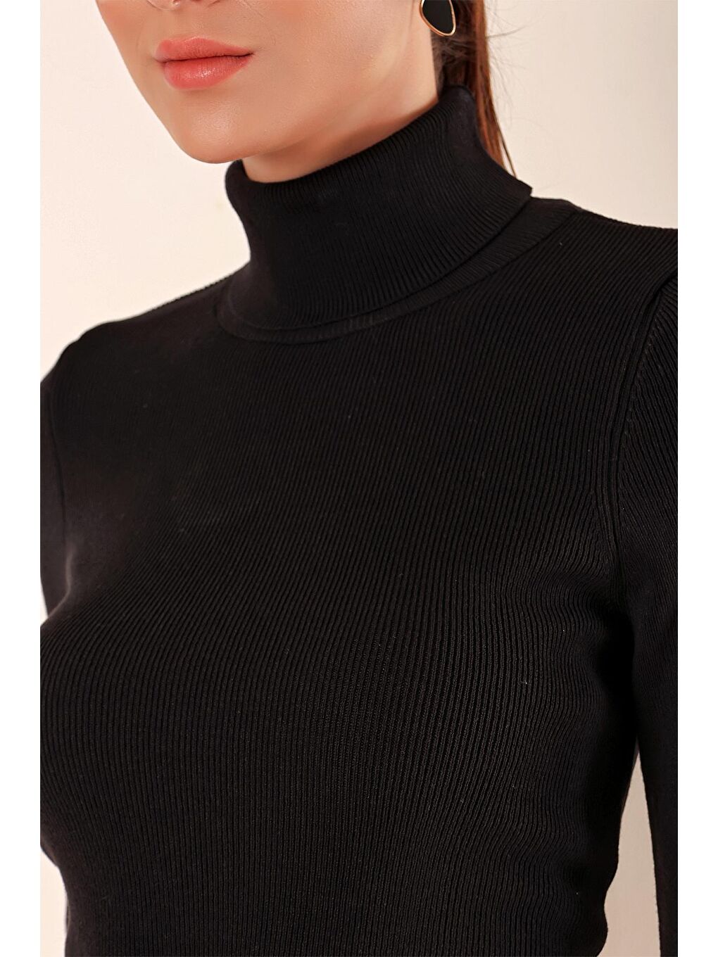 15825 Boğazlı Triko Kazak - Siyah-3