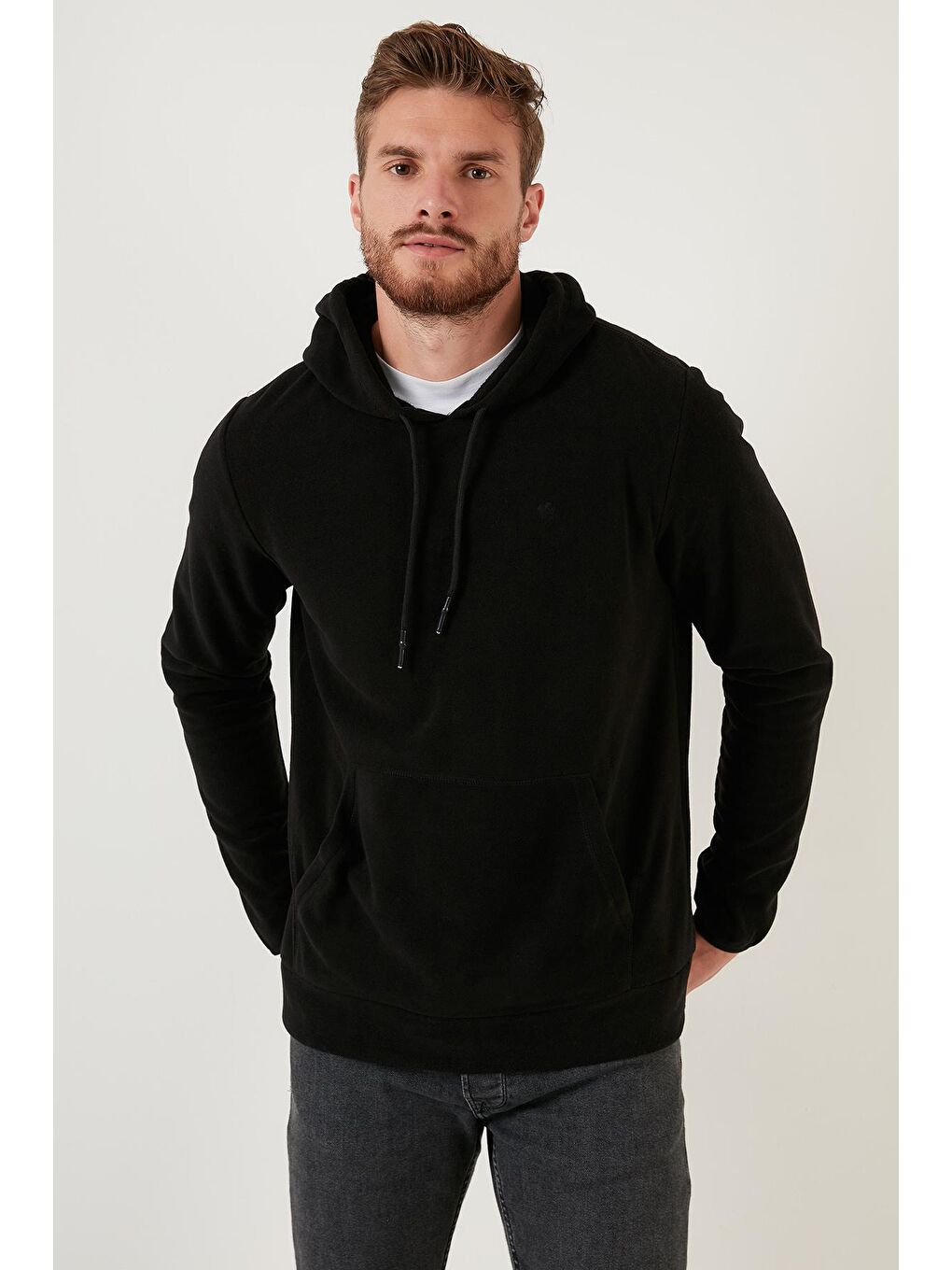 Siyah Slim Fit Kanguru Cepli Kapüşonlu Polar 5906032-3