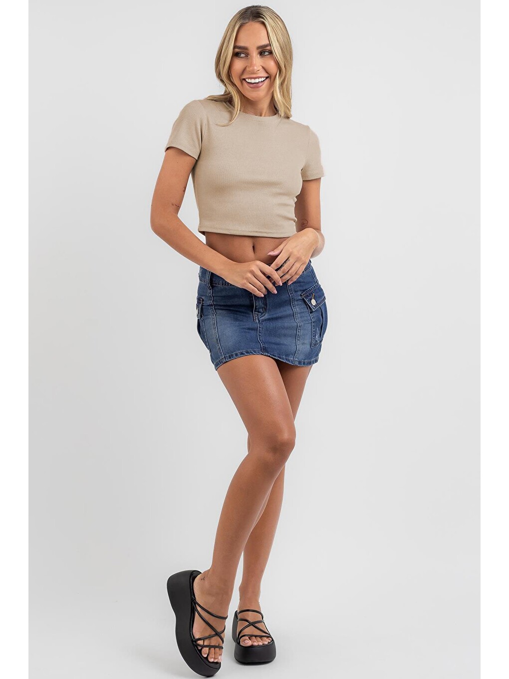 Bej Basic Crop Kadın Tişört Mg1772-1