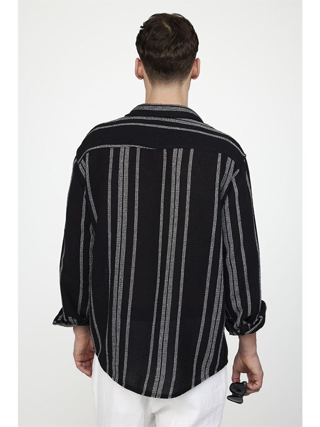 Relax Fit  Petek Örgü Keten Efekt Pamuk Spor Yaka Erkek Siyah Gömlek-3