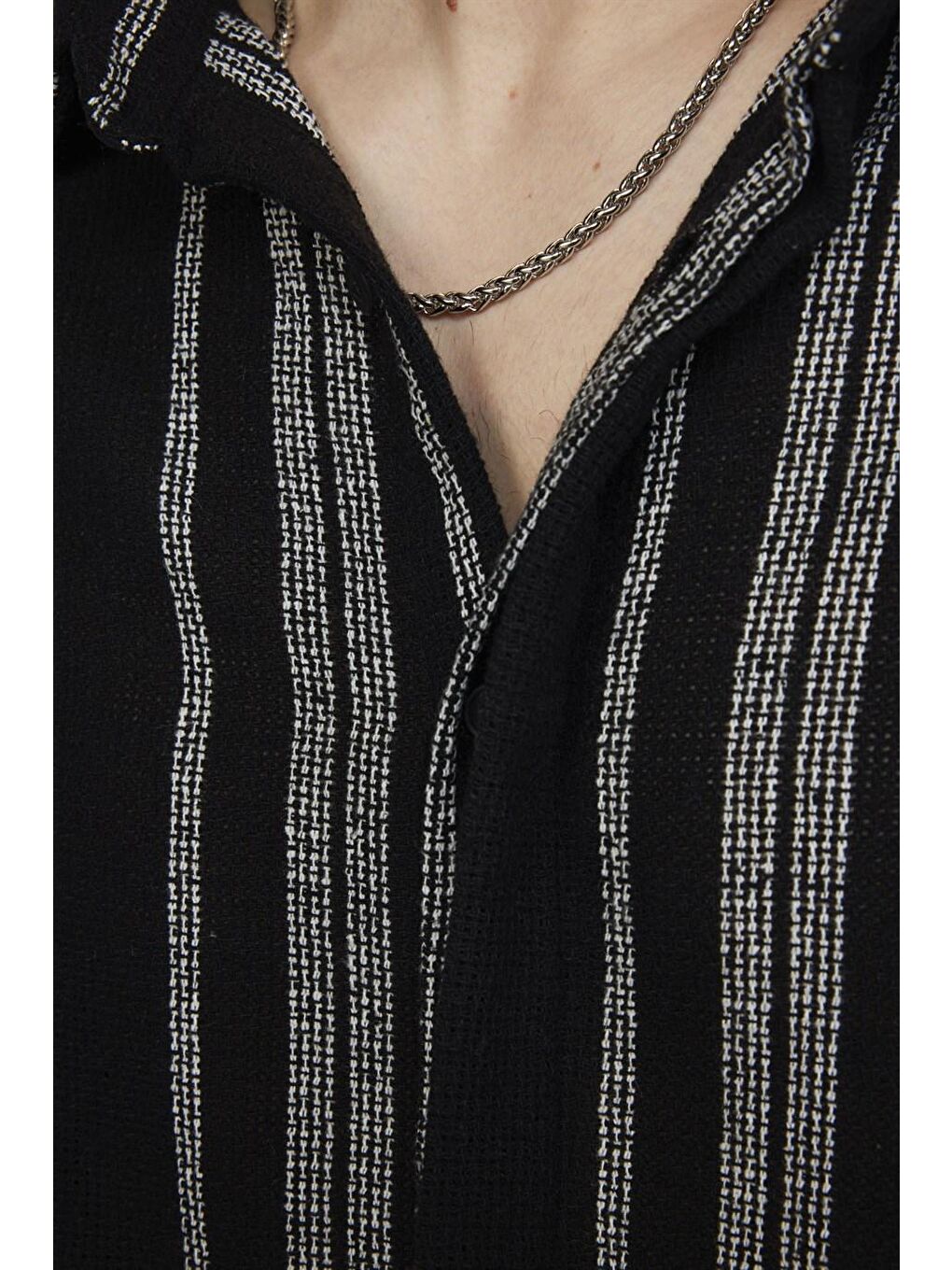 Relax Fit  Petek Örgü Keten Efekt Pamuk Spor Yaka Erkek Siyah Gömlek-4