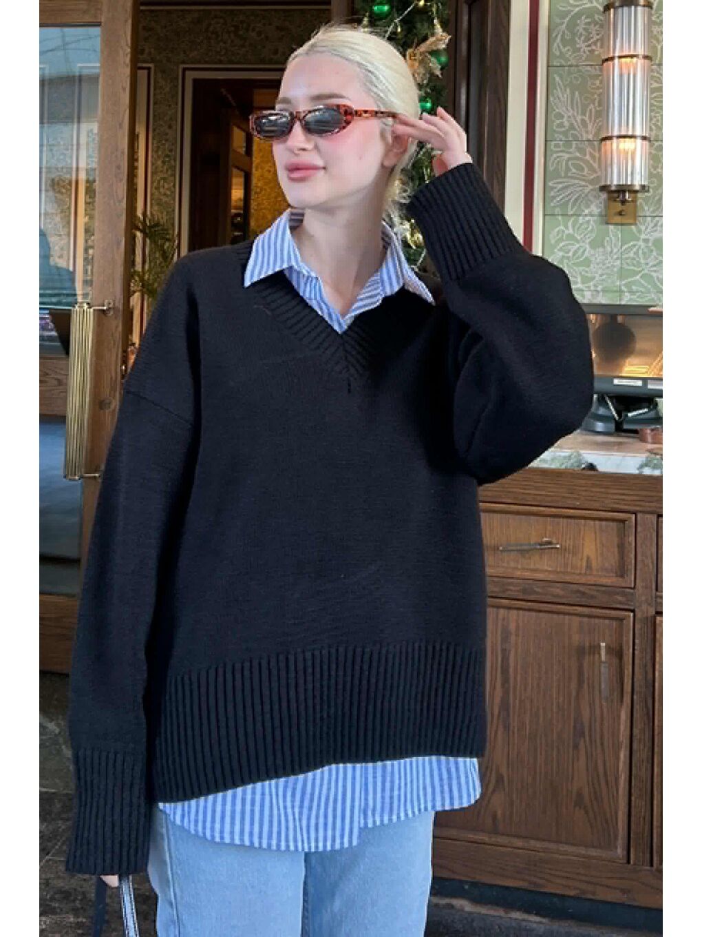 Siyah V Yaka Oversize Kadın Triko Kazak Mg2149-1