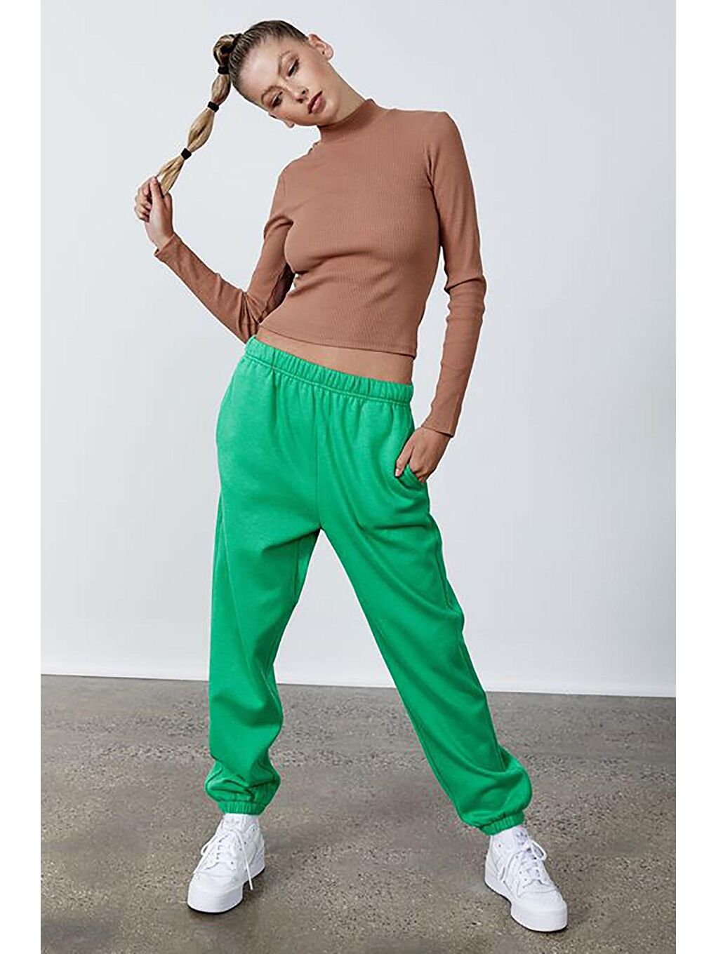 Kadın Yeşil Beli Lastikli Oversize Eşofman Altı Mg1235