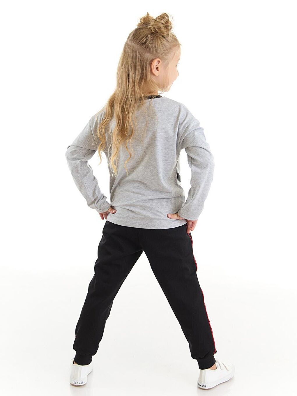 Karışık Çantada Kedi Kız Tişört Eşofman Altı Takım-1