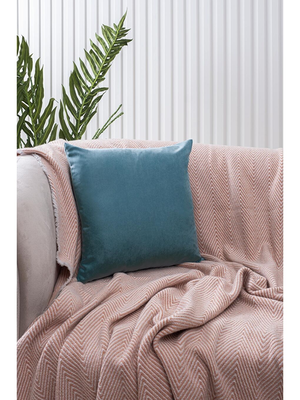 Panoroma Süet Dokulu Düz Punch (Panç) İçin Uygun Petrol 50X50 Dekoratif Kırlent Kılıfı