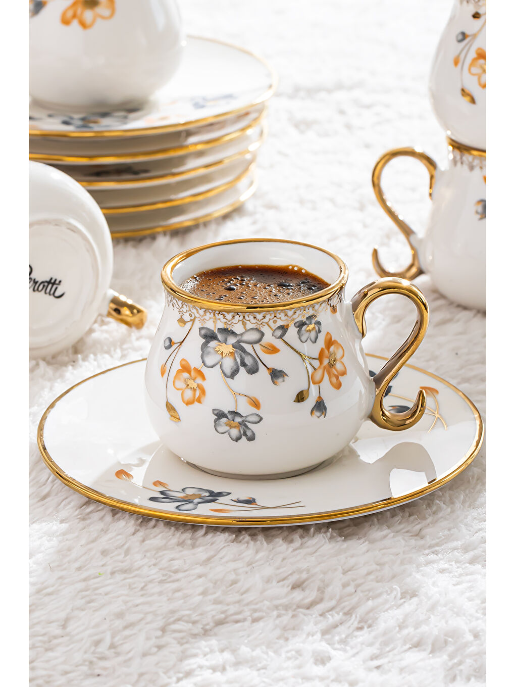 Beyaz Jardim Porselen 6 Kişilik Kahve Fincanı Takımı-2
