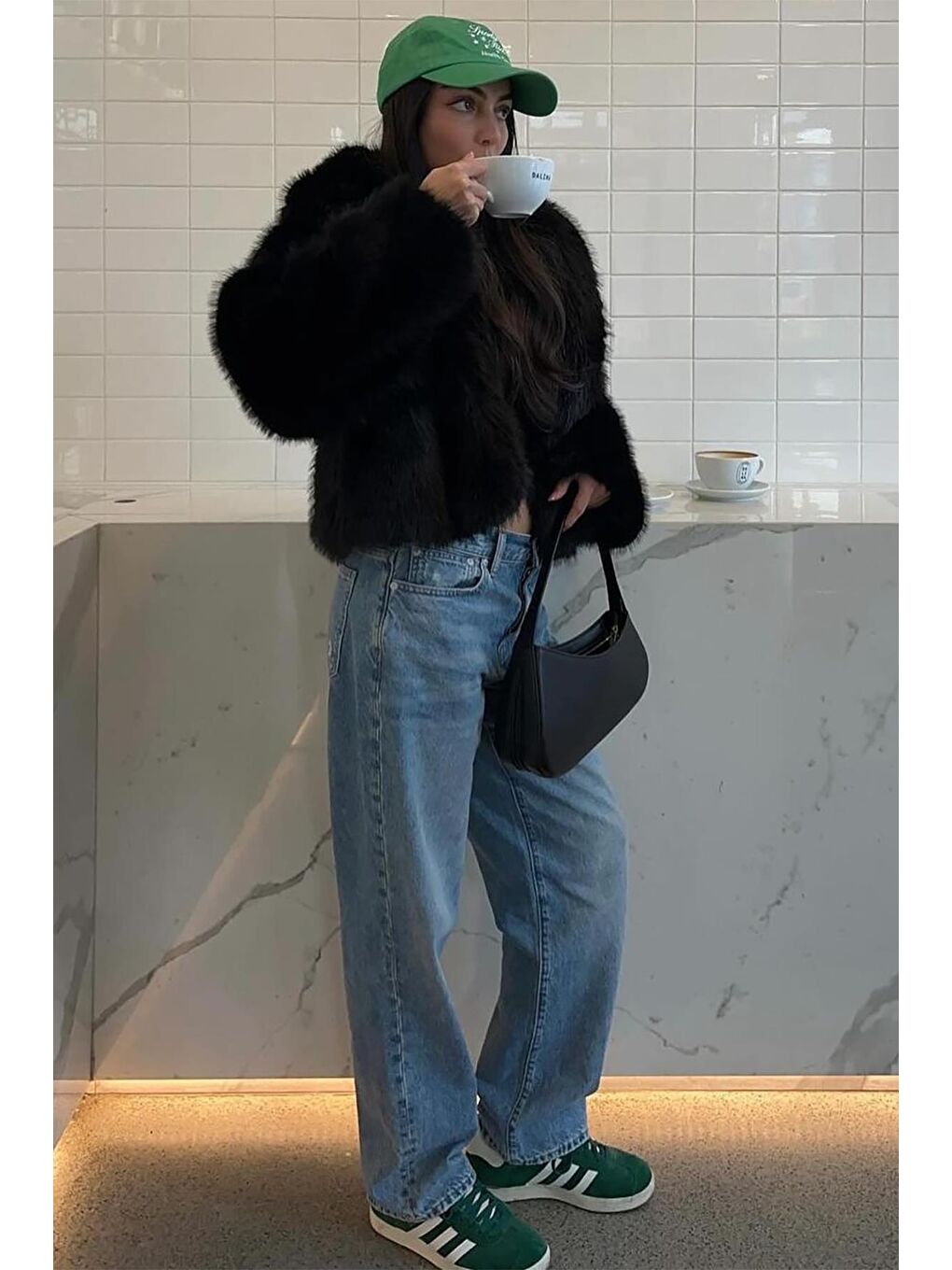 Siyah Kruvaze Yaka Yumuşak Doku Astarlı Kadın Kürk Mg2175-1