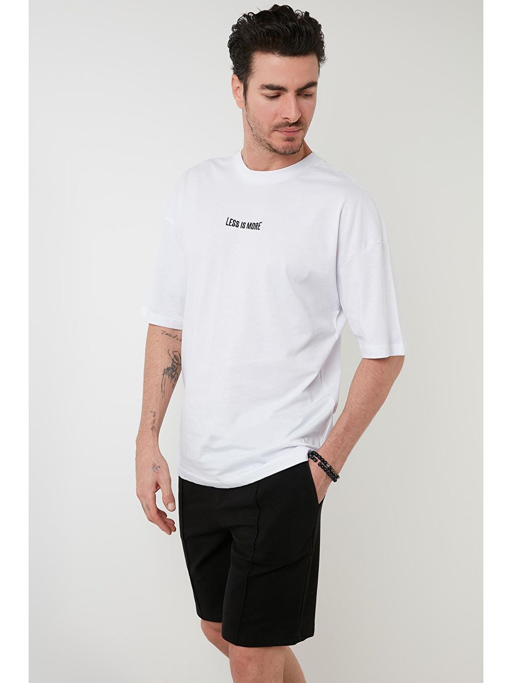 Beyaz Baskılı Pamuklu Oversize Bisiklet Yaka Tişört 5727500-1