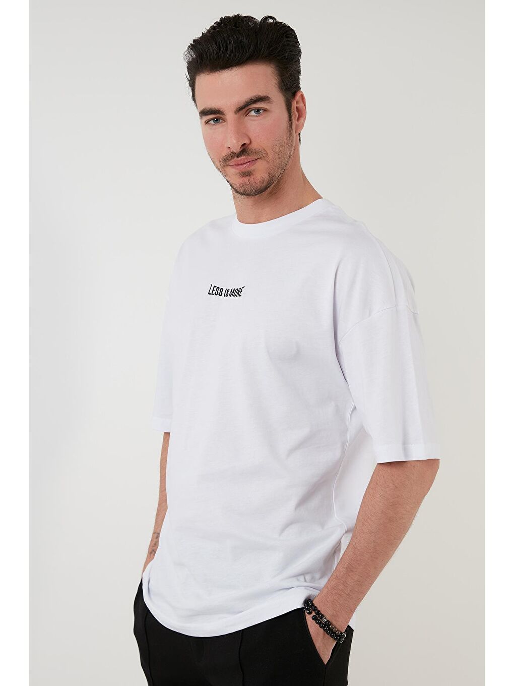 Beyaz Baskılı Pamuklu Oversize Bisiklet Yaka Tişört 5727500-2