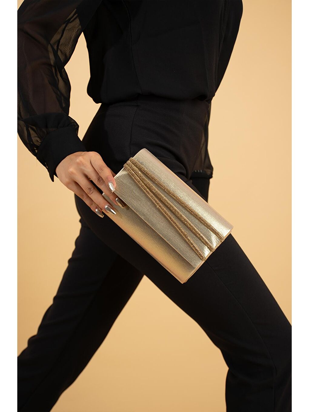 Sarı Saten Kumaş 3 Şerit Taşlı Zincir Askılı Kadın Abiye Çantası BAG524-23