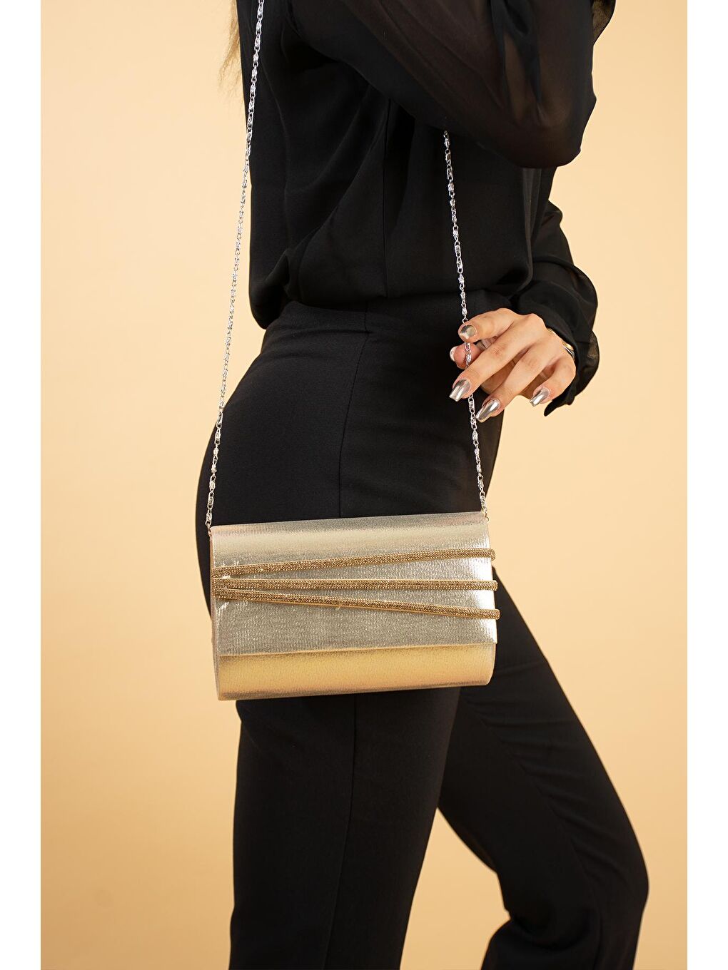 Sarı Saten Kumaş 3 Şerit Taşlı Zincir Askılı Kadın Abiye Çantası BAG524-23-2