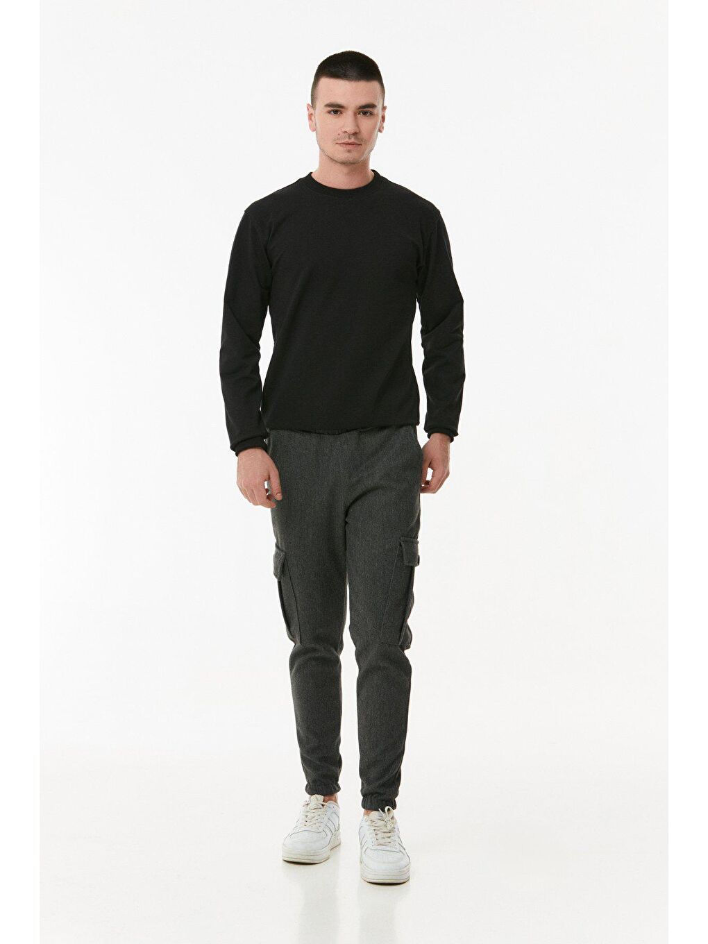 Siyah Basic Bisiklet Yaka  Sweatshirt-3