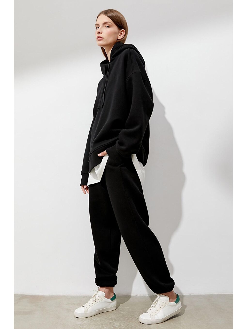 Kadın Siyah Comfort Fit Eşofman Altı Mg1353-2