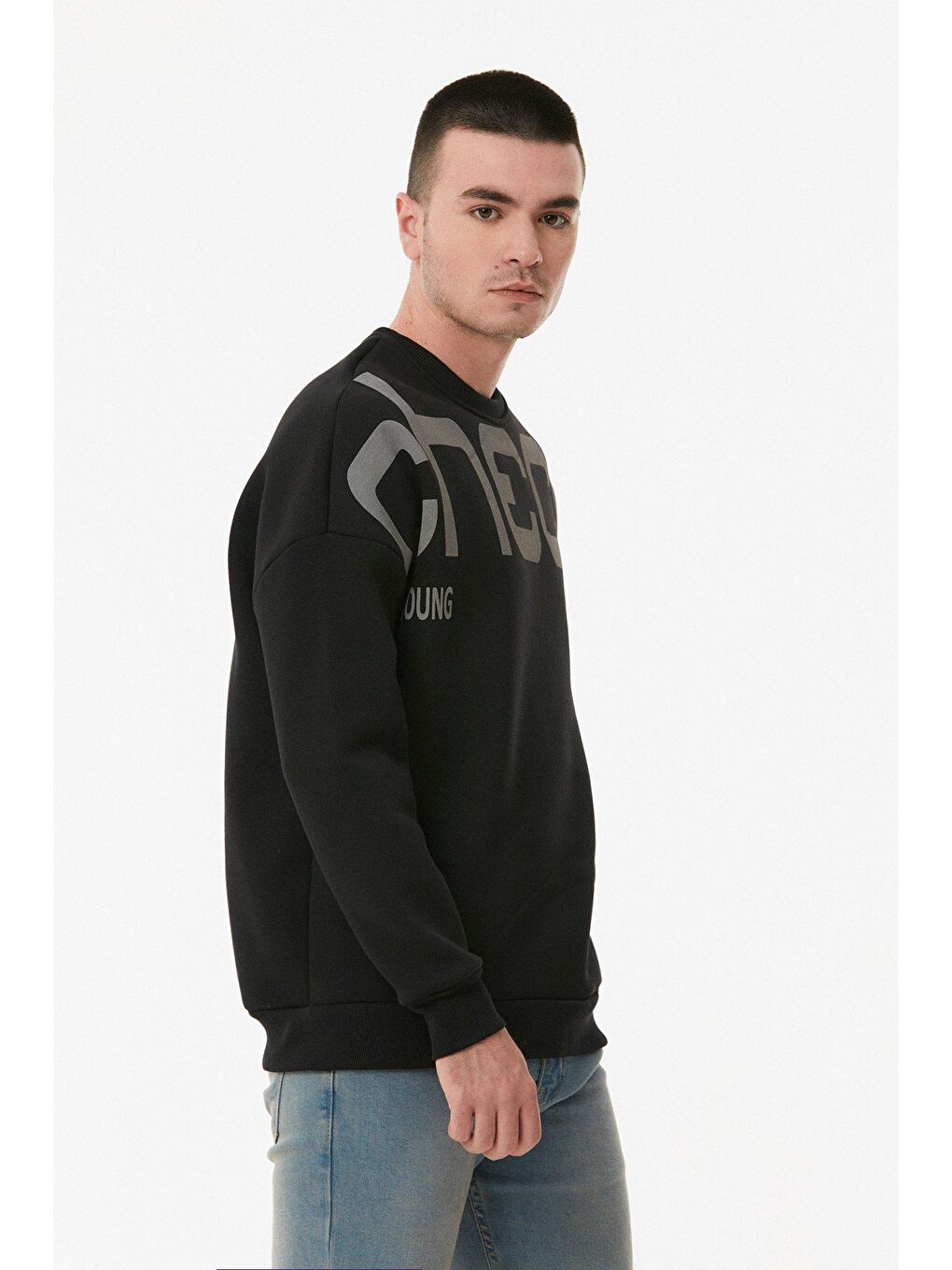 Siyah Yazı Baskılı Bisiklet Yaka Sweatshirt-4