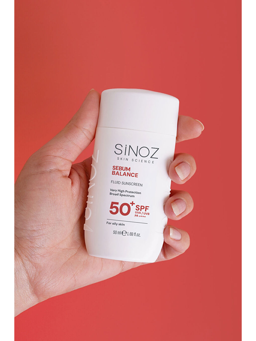 SPF 50+ Yağlı Ciltlere Özel Sıvı Güneş Kremi - Yeni Nesil Güneş Filtreleri ile Hibrit Formül 50 ml-5