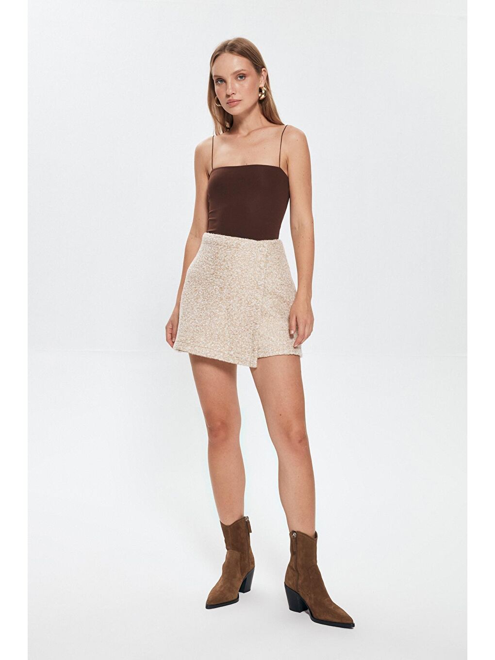 Bej Kırçıllı Mini Şort Etek Taş-2
