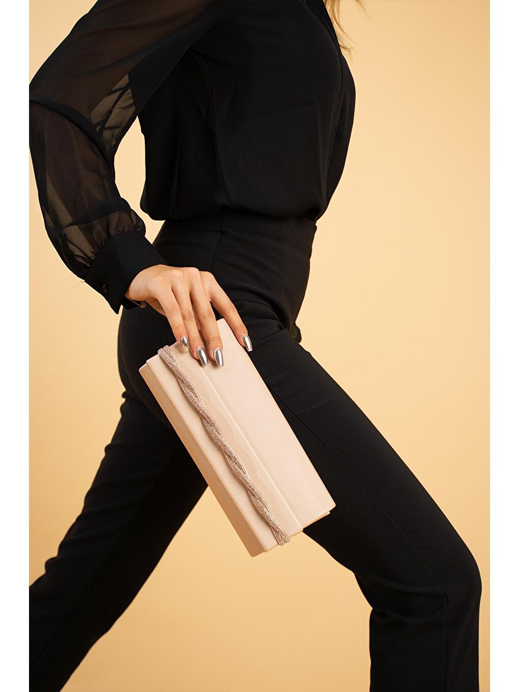 Bej Zincir Askılı Taş Detaylı Portföy Kadın Çanta BAG252-23Saten-2