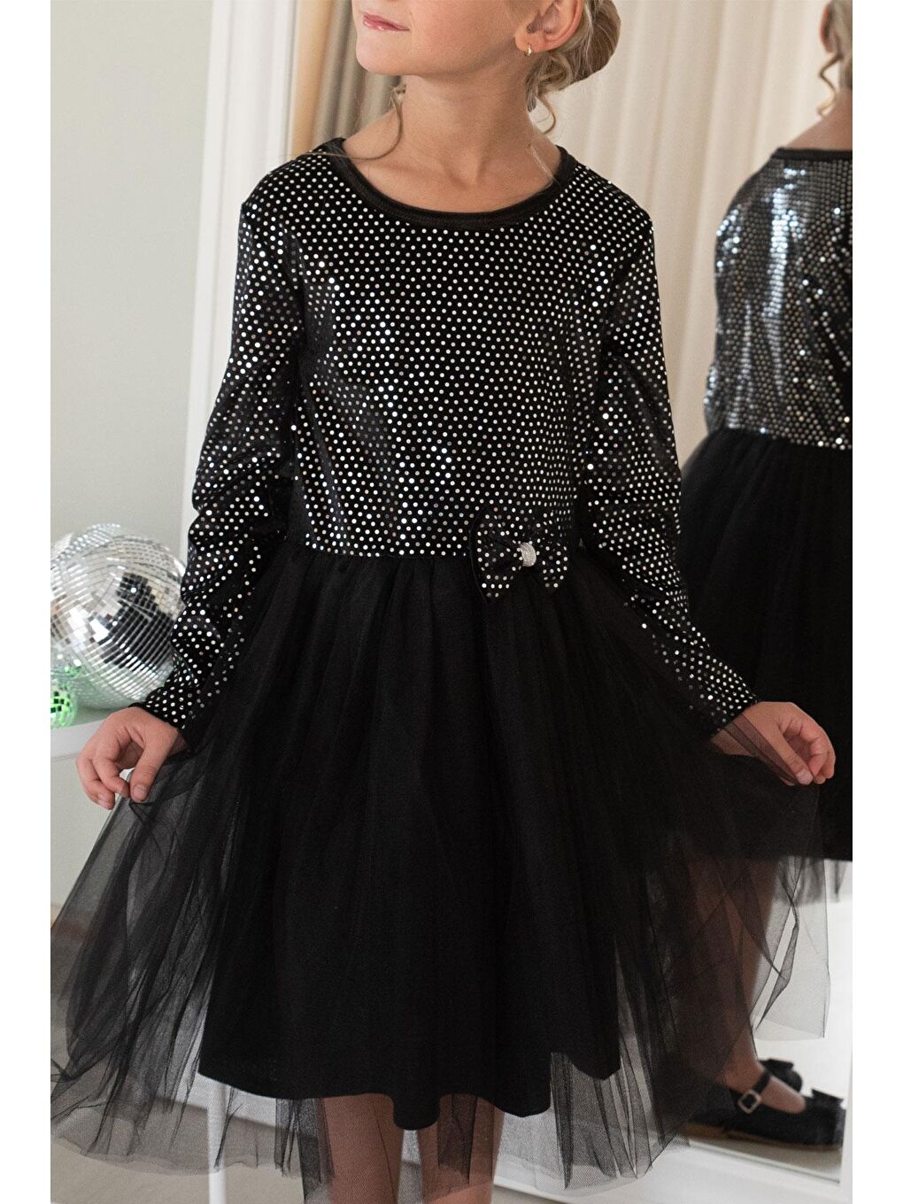 Kız Çocuk Uzun Kollu Elbise Kadife Pullu Siyah (5 Yaş)-3