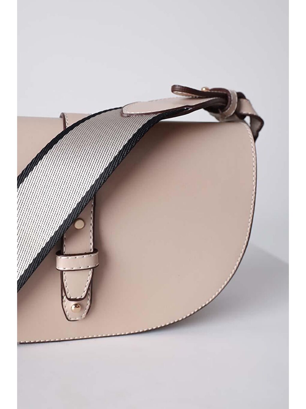 Bej Vizon-Dikiş Detaylı Suni Deri Omuz Çantası-2