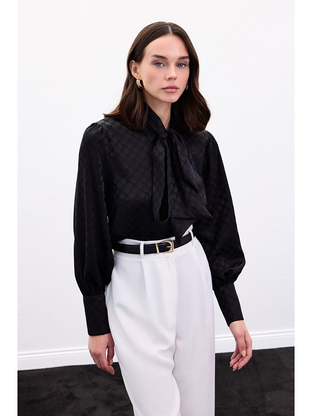 Puantiye Desenli Gömlek - Siyah-1